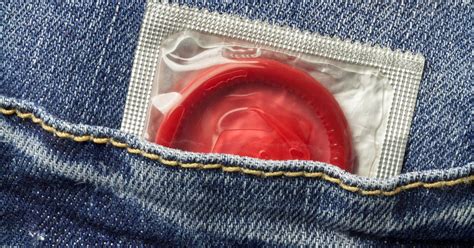 Fafanje brez kondoma za doplačilo Kurba Goderich